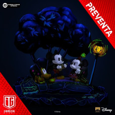 (PREVENTA) Disney Classics - Mickey, Minnie, and Pluto’s Day at the Park Deluxe