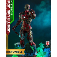 Spider-Man Far From Home - Mysterio's Iron Man Illusion