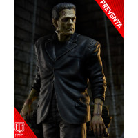 (PREVENTA) Universal Monsters - Frankenstein (Collector) Edition)