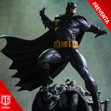 (PREVENTA) Dc Comics - Batman (Black and Gray Edition)